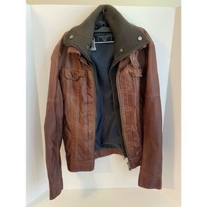 ZARA SMALL BURGUNDY FAUX LEATHER (100% POLYURETHANE) JACKET W/ REMOVABLE COLLAR